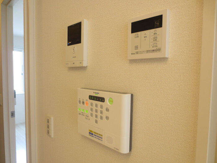 セジュールエクラ A棟のセキュリティ|A103 ホームセキュリティ TVインターホン