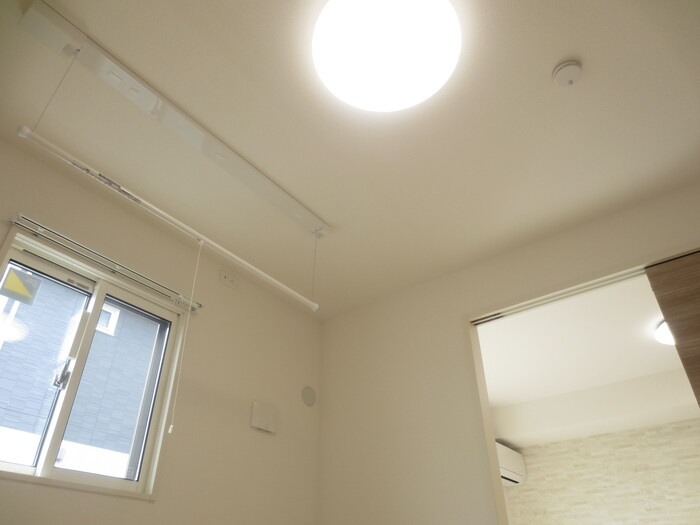 セジュールエクラ A棟|A103 室内物干し 照明 エアコン