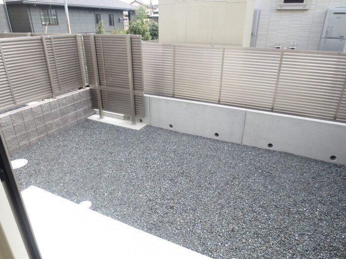 セジュールエクラ A棟の庭|A103 専用庭