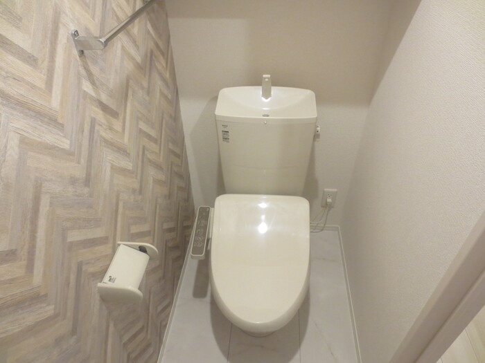 セジュールエクラ A棟のトイレ|A103 温水洗浄暖房便座トイレ