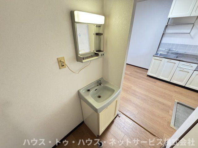 ソリッドリファイン柏の洗面所