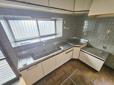 【キッチン】 | 本城町戸建て | 使いやすいキッチンです