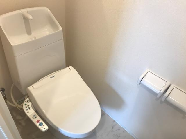 アプリーレのトイレ|シャワー付トイレ