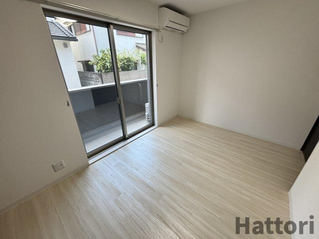 プレミール石橋の居間・リビング