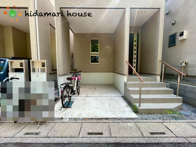 北区宮原町第1期　未入居戸建　リナージュ01の駐車場