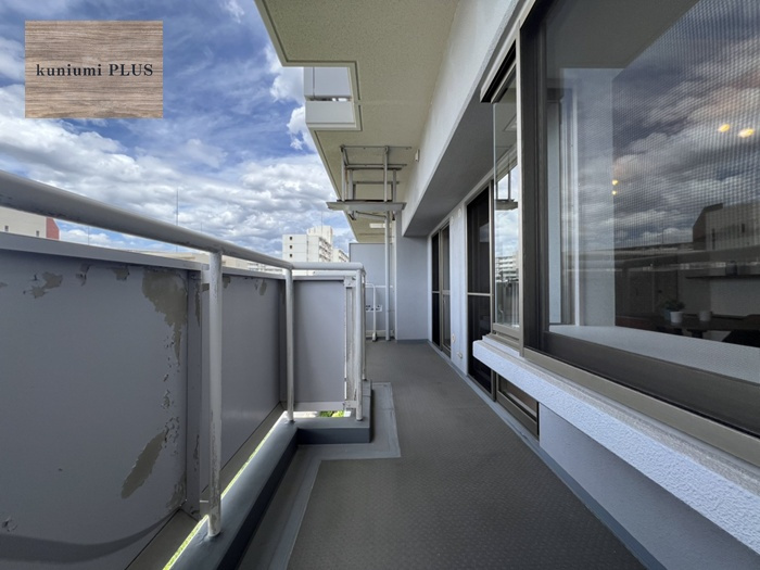 ベル・パークシティ画地ⅢWEST棟のバルコニー