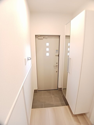 【玄関】 | ガラシアⅢ