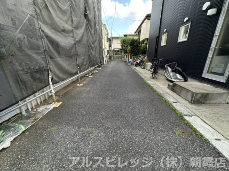 土地/新座市栄４丁目の前面道路含む現地写真|前面道路含む現地写真です