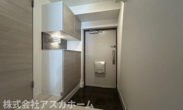 ハイライフ横浜の玄関|シューズボックス完備です♪