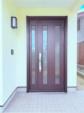 大刀洗町本郷中古住宅のエントランス