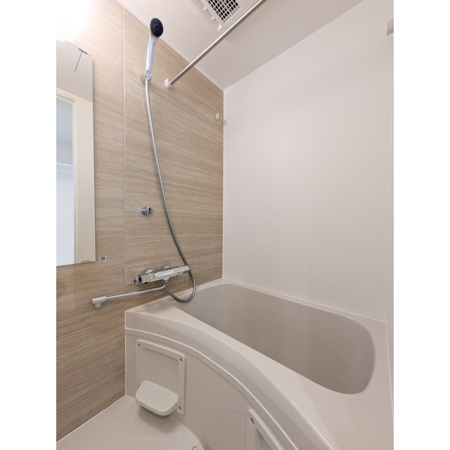 ラビット南与野の浴室