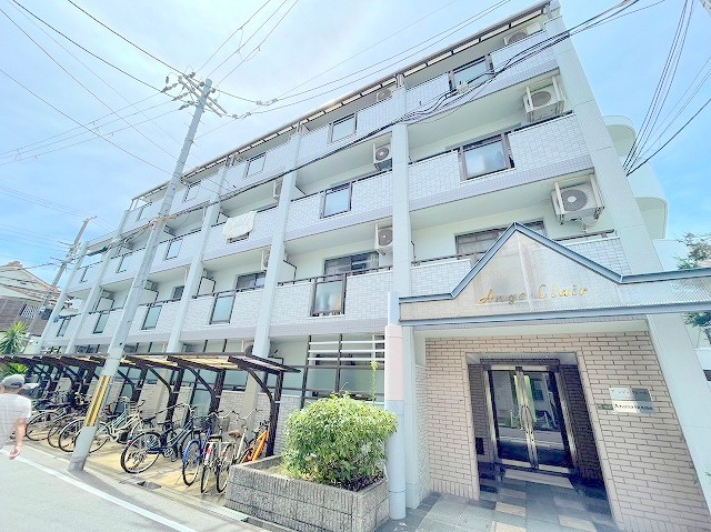 アンジュクレールの外観