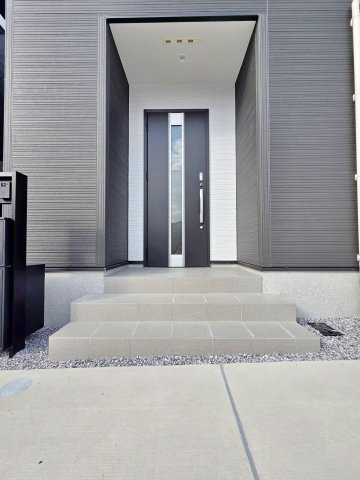 【玄関】 | 知多市つつじが丘　第1期　６号棟