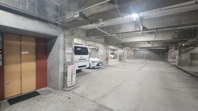 【駐車場】 | 新大阪コーポビアネーズ