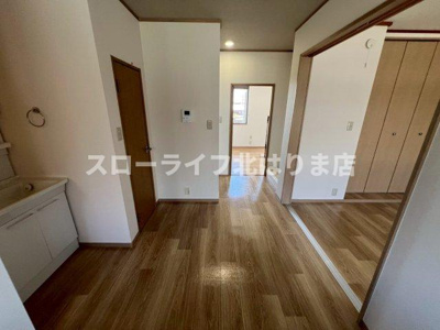 【居間・リビング】 | ロイヤルハイツⅠ