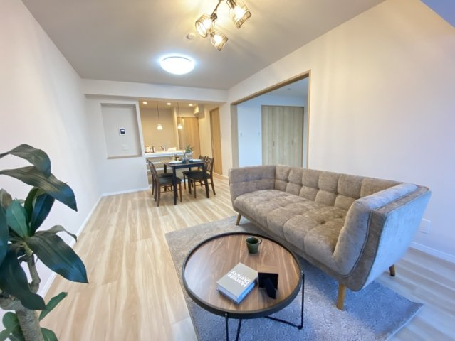 【居間・リビング】シティパル八柱 