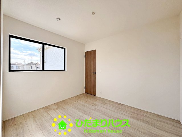 春日部市米島24-1期　新築一戸建て　リナージュの子供部屋