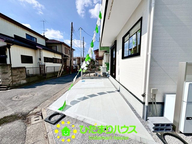 春日部市米島24-1期　新築一戸建て　リナージュの駐車場