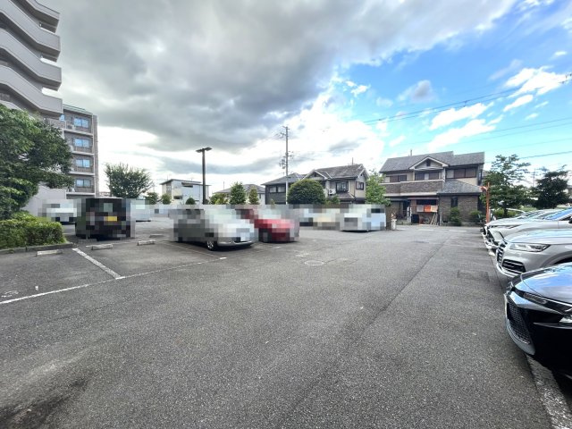 ◆２０２５年６月リノベーション完了◆南向きバルコニーで陽当たり良好◆パデシオン宇治木幡Ⅲ番館の駐車場|駐車場