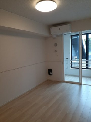 【居間・リビング】 | シャンポール六呂見