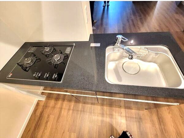 さくらHills ROKUBAN Platinum Residenceのキッチン