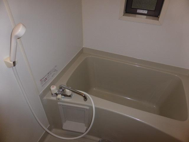 ヒルクレストの浴室|別号室の参考写真です。