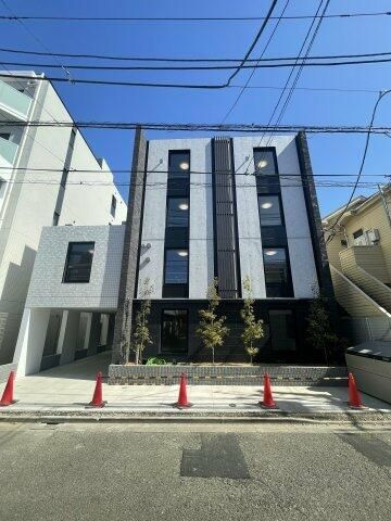 ルオーレ上北沢駅前の外観