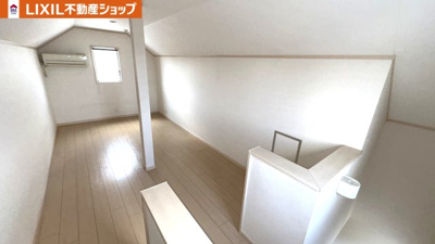 【その他】 | 久喜市西大輪中古戸建 | 多目的に使える屋根裏部屋、エアコン付♪