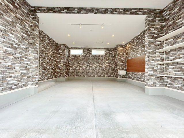 エスパース恋ヶ窪BASEⅡの駐車場