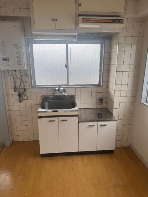 稲葉ビルのキッチン