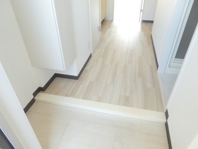 【玄関】 | エスペーロ神田 | ※写真は同物件別部屋です