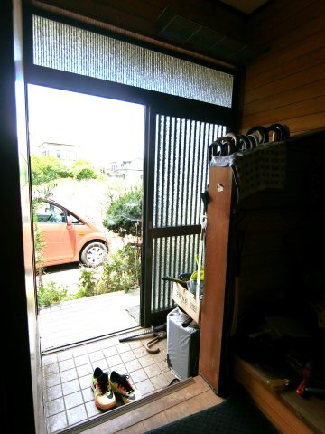 南飯塚売戸建の玄関