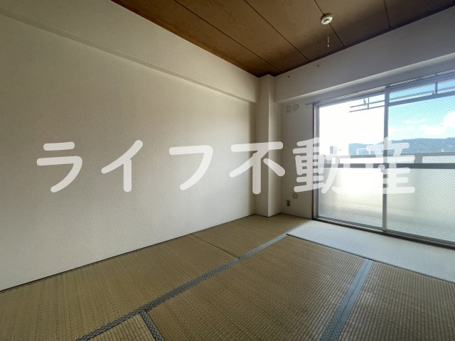 花園マンション巽の内装