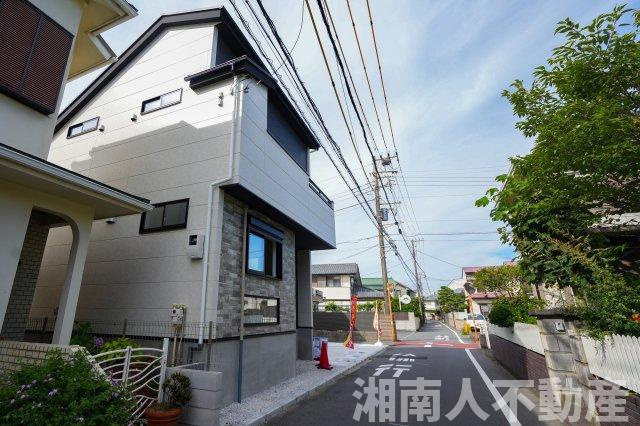 藤沢市鵠沼海岸３丁目５４２８新築戸建の前面道路含む現地写真|前面道路含む現地写真です