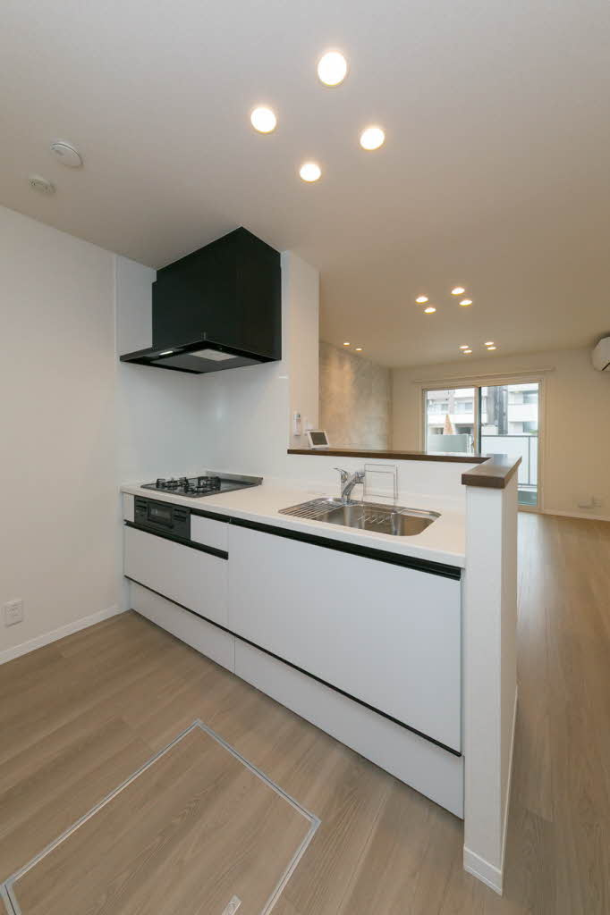 ラ　イーストのキッチン