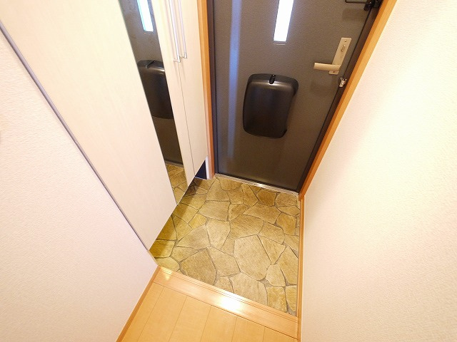 マ・メゾン榮　Ⅲのバルコニー|開放的で明るい空間を演出してくれる南向きバルコニーです