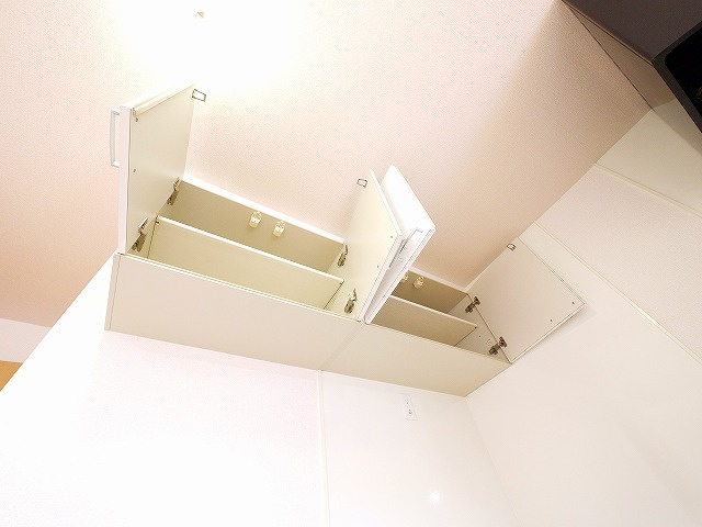 マ・メゾン榮　Ⅲの居間・リビング|ゆったりとしたリビングです