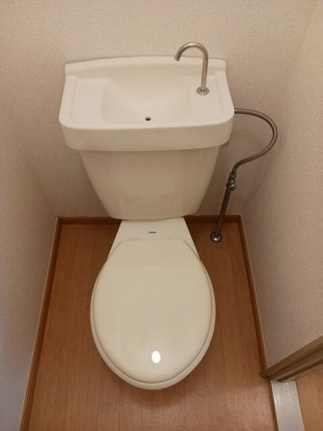 レジデンスササハラのトイレ|トイレもきれいです