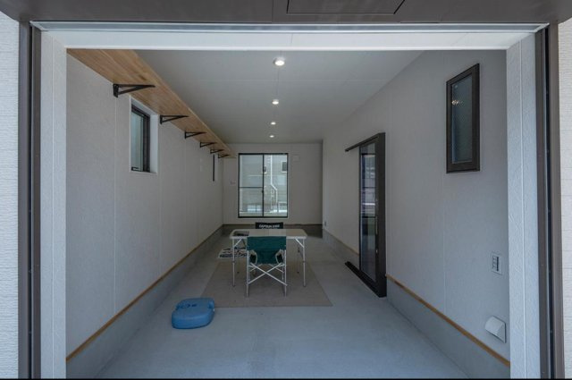 鎌倉市岩瀬1丁目　新築戸建　の駐車場