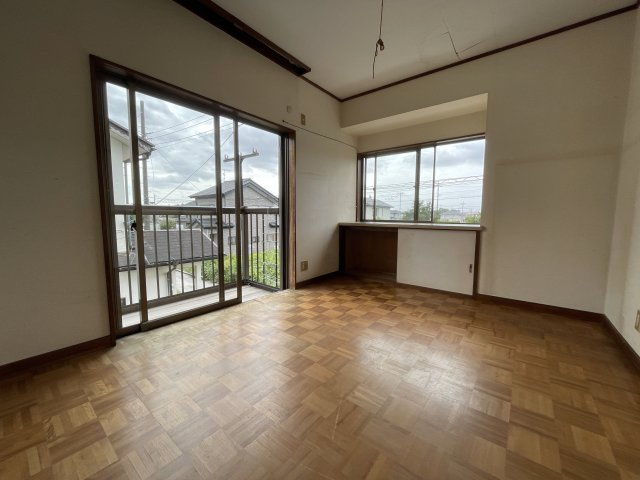 南横川3DK中古戸建の洋室