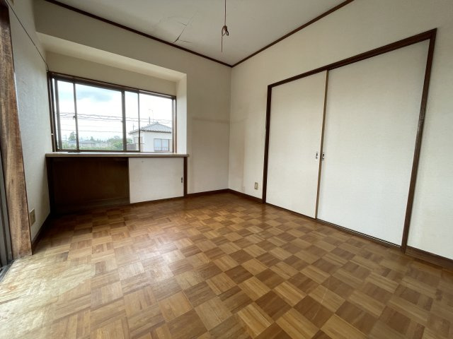 南横川3DK中古戸建の洋室