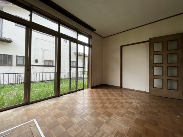 南横川3DK中古戸建の洋室