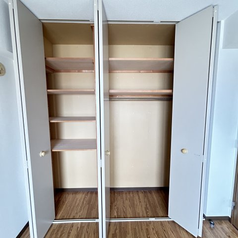 ティアラ高砂ハイツの収納