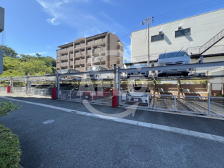 【駐車場】 | デ・リード鶴見緑地パークサイド　駐車場