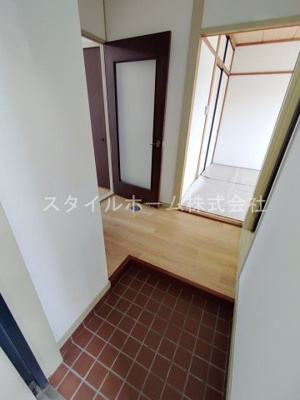 【玄関】 | レジデンス西山