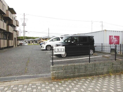【駐車場】 | グランメール千昭 | 駐車場