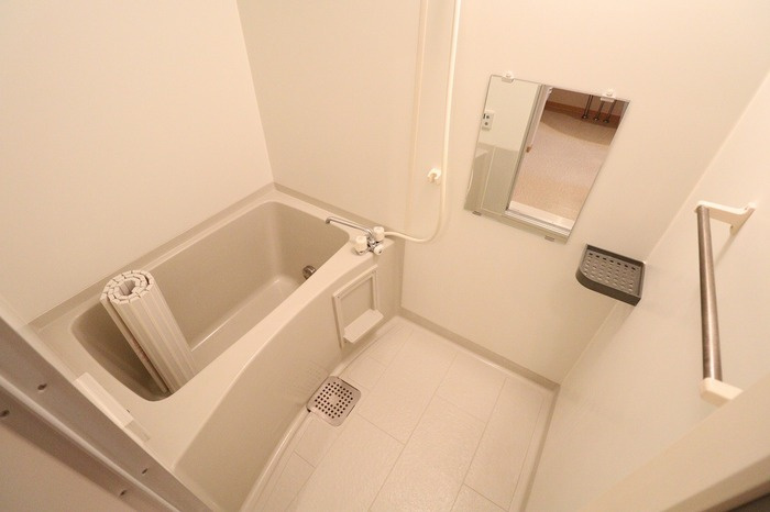 アメージング Ａ・Ｂの浴室|浴室