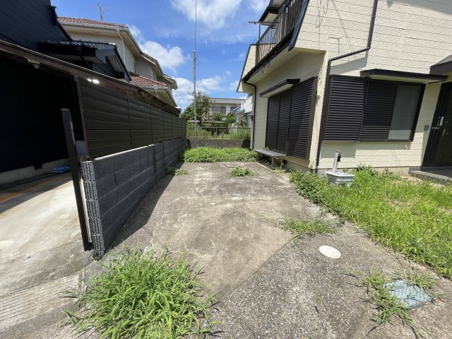南横川1916売り戸建の駐車場