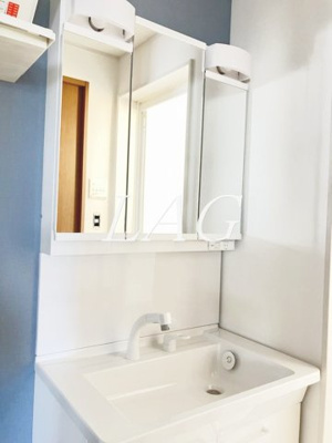 【洗面所】 | サンライズ町田 | 独立洗面台です。