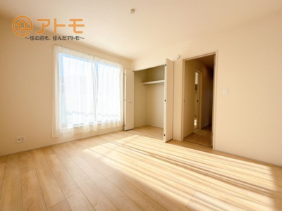 【子供部屋】 | 沼津市中沢田Ⅰ　新築一戸建て　A号棟 | 広々使える収納付きの洋室です♪